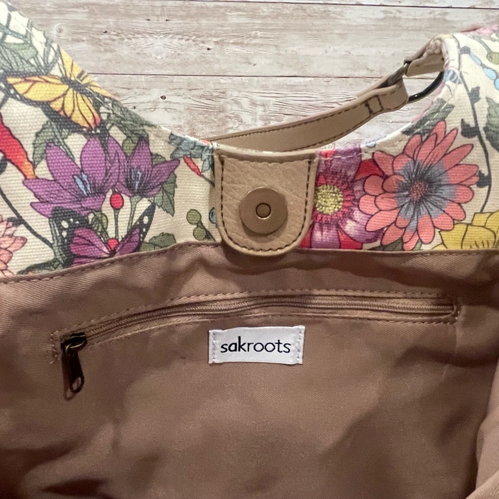 Sakroots Women’s Roma Straw Small Multicolor Floral‎ Hobo Bag - Picture 3 of 10